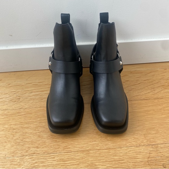 NEW GANNI Black Low Cut Biker Chelsea Boots Size 6 - Picture 8 of 10